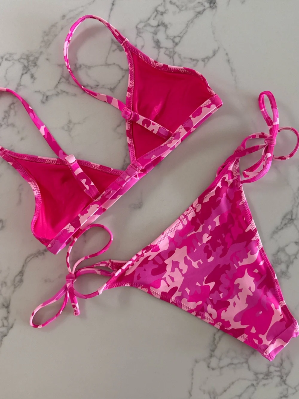 SKIMS Signature Swim Triangle Top & Dippy Tie Bottom Set - Pink Camo - Size XS